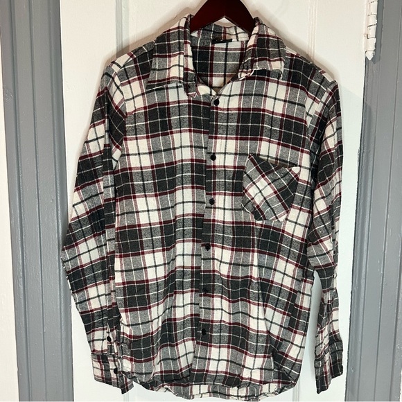 2 pk flannel shirts - Picture 1 of 4